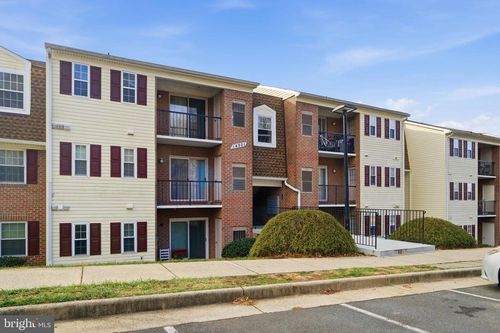 apt-303-14901 Rydell Rd, Centreville, VA, 20121-4453 | Card Image