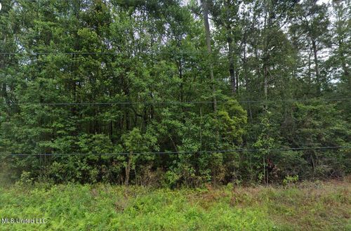 Nsn Dogwood Ln, Saucier, MS, 39574 | Card Image
