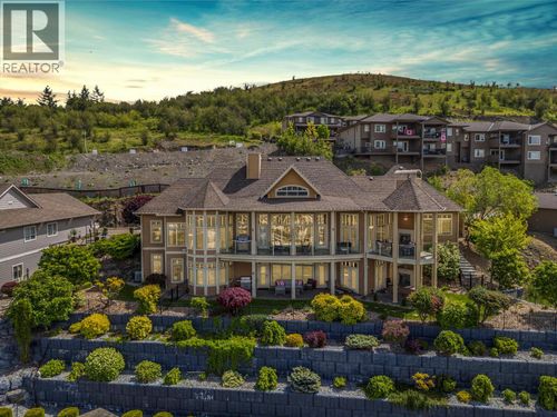 10-1117 Mount Fosthall Dr, Vernon, BC, V1B3Z9 | Card Image