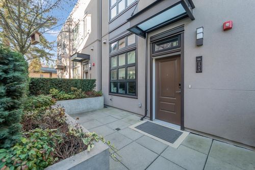 2793 Alamein Ave, Vancouver, BC, V6L0C2 | Card Image