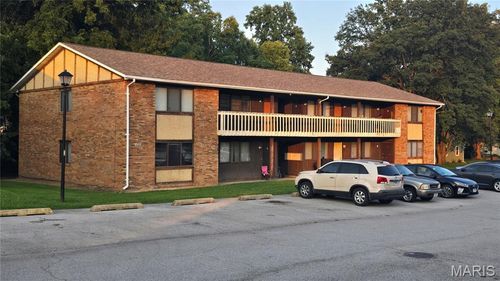6-1911 E D St, Belleville, IL, 62221-4160 | Card Image