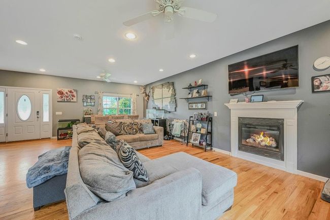 12 Nydia Ct, House other with 5 bedrooms, 4 bathrooms and null parking in Yaphank NY | Image 7