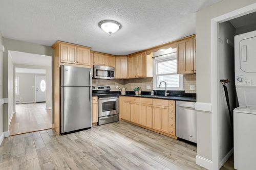 140-140 Madison Ave, Arlington, MA, 02476 | Card Image