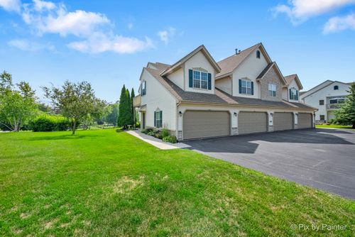 1017 Stratford Ct, RACINE, WI, 53406-7001 | Card Image