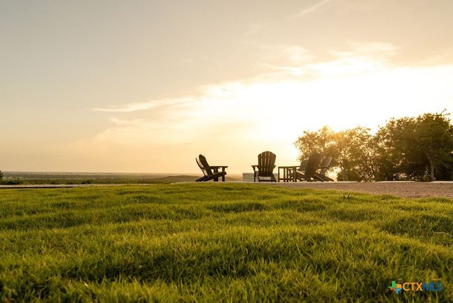13852 Knob Hill Rd, Home with 4 bedrooms, 4 bathrooms and null parking in Rogers TX | Image 7