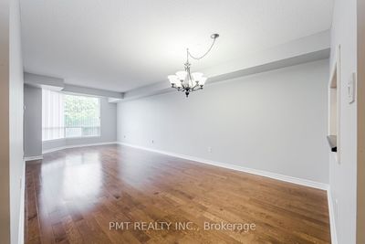 506 - 3 Hickory Tree Rd, Condo with 1 bedrooms, 1 bathrooms and 1 parking in York ON | Image 2