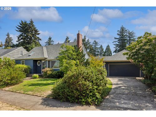 4040 Ne Cesar E Chavez Blvd, Portland, OR, 97212-1926 | Card Image