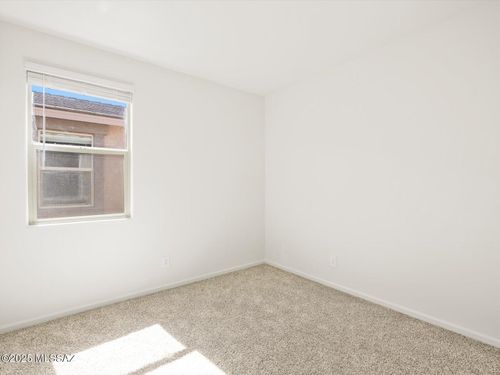 9883 N Solstice Ave, Tucson, AZ, 85743-0096 | Card Image