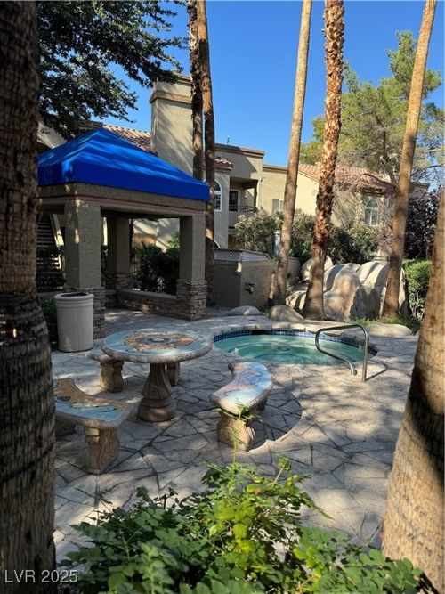 1051-3145 E Flamingo Rd, Las Vegas, NV, 89121-4352 | Card Image
