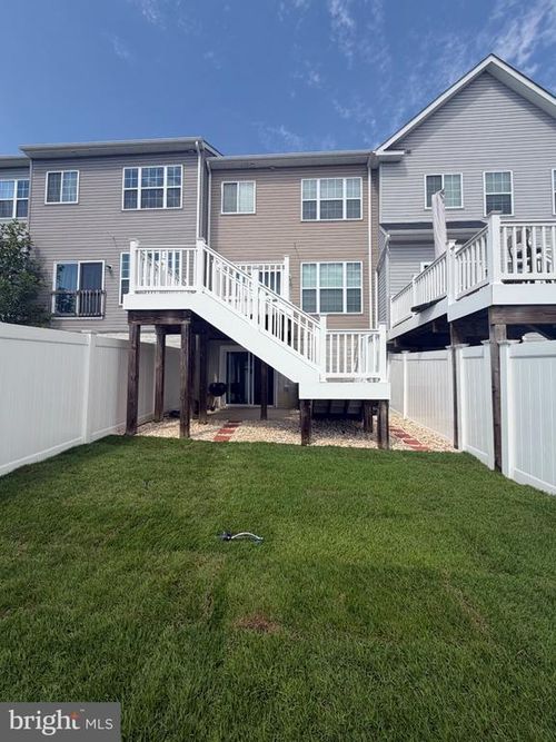 45632 Bethfield Way, CALIFORNIA, MD, 20619-2354 | Card Image