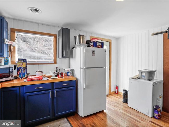 68 Juniper Ave, House other with 3 bedrooms, 1 bathrooms and null parking in BERKELEY SPRINGS WV | Image 18