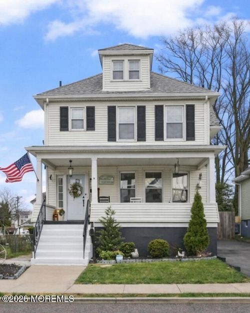6 Thomas St, Sayreville, NJ, 08872-1132 | Card Image