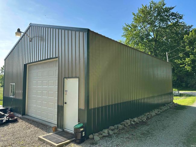 6577 S Fowler Rd, House other with 3 bedrooms, 2 bathrooms and null parking in Bloomfield IN | Image 16