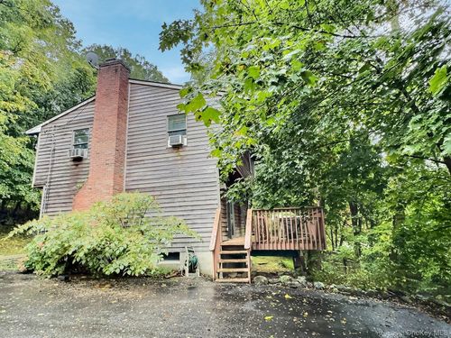 28 Wilson Pl, Cornwall, NY, 12518-2104 | Card Image