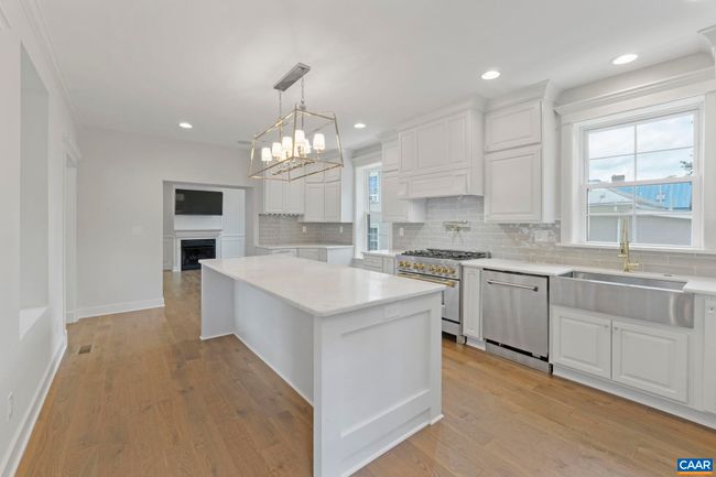 1108 E Jefferson St, House other with 3 bedrooms, 4 bathrooms and null parking in CHARLOTTESVILLE VA | Image 12