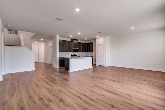 719 Saint Lawrence Dr, House other with 4 bedrooms, 3 bathrooms and null parking in Seagoville TX | Image 8