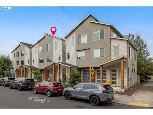 3-5983 N Michigan Ave, Portland, OR, 97217-2233 | Card Image