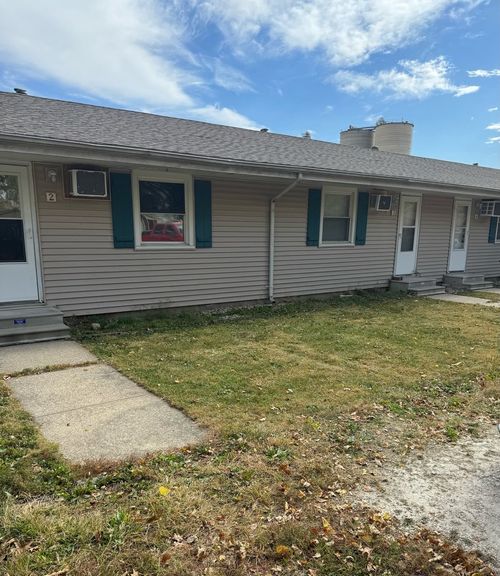 202 S Munroe St, Bondville, IL, 61815-3439 | Card Image