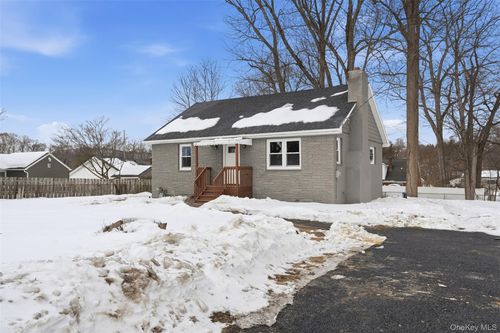 21 Janet Pl, Stony Point, NY, 10980-1805 | Card Image