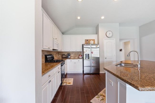 8206 Caldera Ln, House other with 5 bedrooms, 4 bathrooms and 2 parking in Cypress TX | Image 20