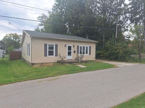 443 Zahn Street, Huntington, IN, 46750 | Card Image