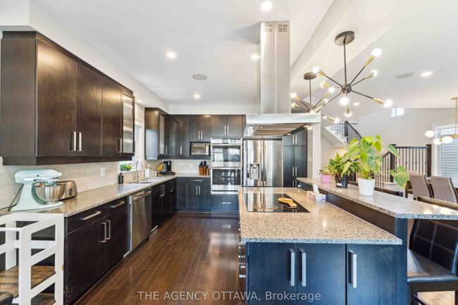 626 White Alder Ave, House other with 4 bedrooms, 4 bathrooms and 4 parking in Gloucester ON | Image 14