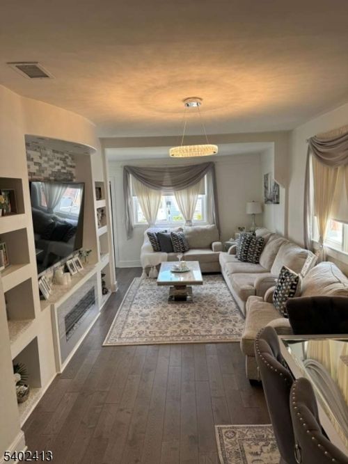 35 Terrace Ave, Woodland Park, NJ, 07424-2866 | Card Image