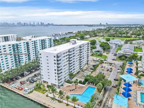 1a-7545 E Treasure Drive, North Bay Village, FL, 33141 | Card Image