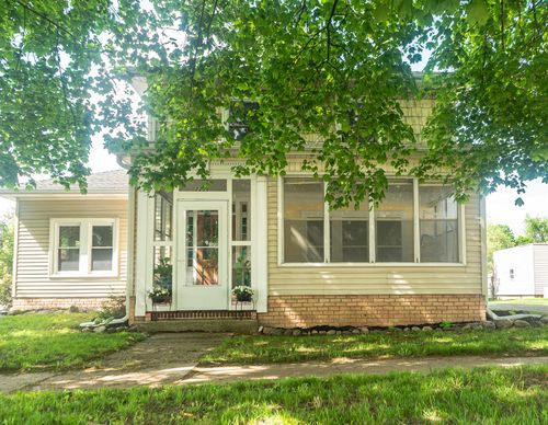 222 W Michigan Ave, Clinton, MI, 49236-9501 | Card Image