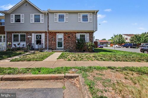 1800 Fort Pulaski Ct, DUMFRIES, VA, 22026-2506 | Card Image