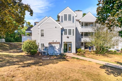 1-1 Forest Glen Cir, Middletown, CT, 06457-6602 | Card Image