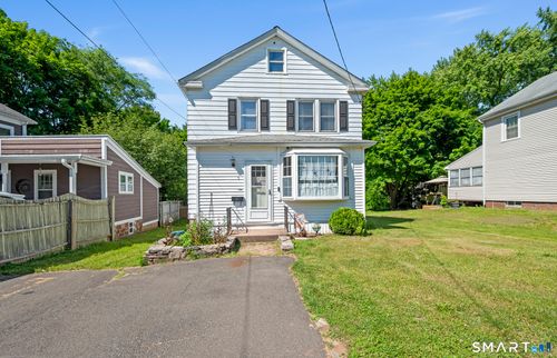 5 Wall St, Cromwell, CT, 06416-2339 | Card Image