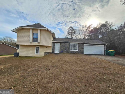 371 Chase Woods Cir, Jonesboro, GA, 30236-2090 | Card Image