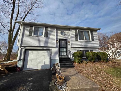 200 N Church St Street, Albany, IL, 61230 | Card Image