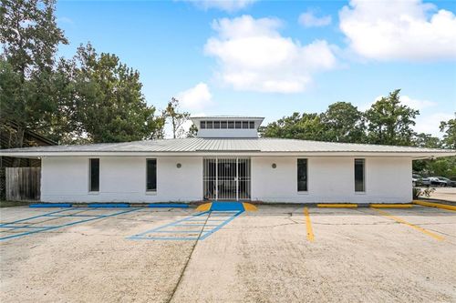 350 N Causeway Blvd, Mandeville, LA, 70448-4637 | Card Image