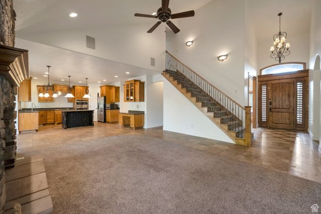 Family Room | Image 4