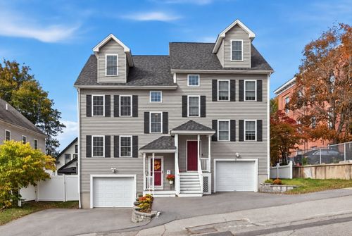 34-34 School St, Haverhill, MA, 01830-6312 | Card Image