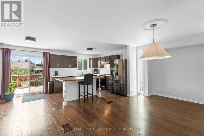 343 Sunrise Cres, House other with 4 bedrooms, 3 bathrooms and 4 parking in Kingston ON | Image 8