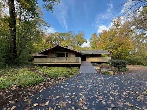 43W310 Hawkeye Dr, Elburn, IL, 60119-9311 | Card Image