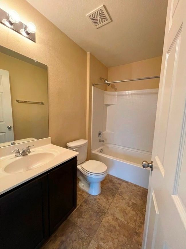 602 Moonwalker Trl, House other with 3 bedrooms, 3 bathrooms and 4 parking in Buda TX | Image 25