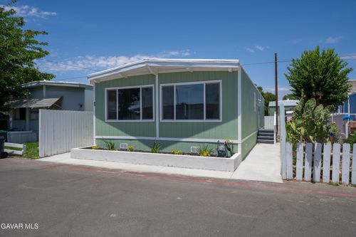 e2-3157 Avenue E2, Lancaster, CA, 93535 | Card Image