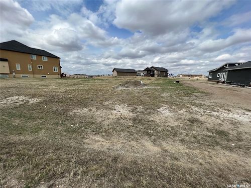 804 Emerald Park Rd, Emerald Park, SK, S4L0C4 | Card Image