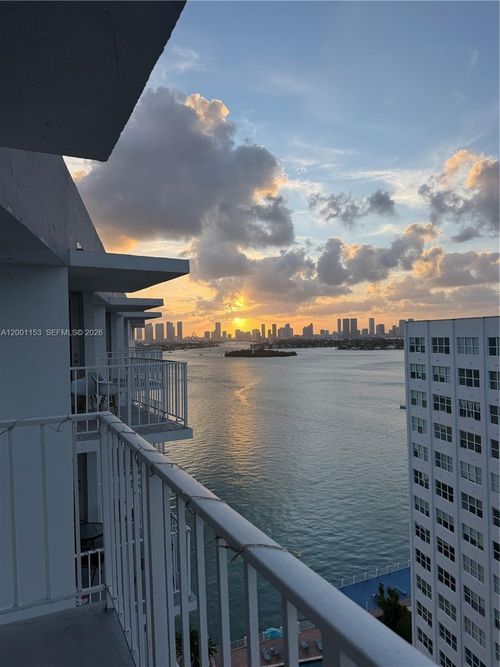 1506-1228 West Ave, Miami Beach, FL, 33139-4350 | Card Image