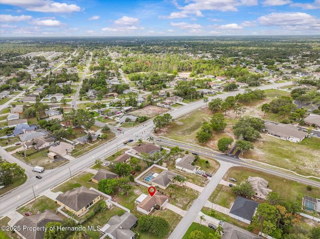 2450 Ambassador Ave, House other with 2 bedrooms, 2 bathrooms and null parking in SPRING HILL FL | Image 34