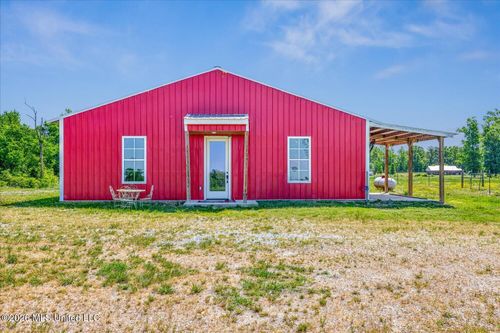 454 Laws Hill Rd, Holly Springs, MS, 38635-9012 | Card Image