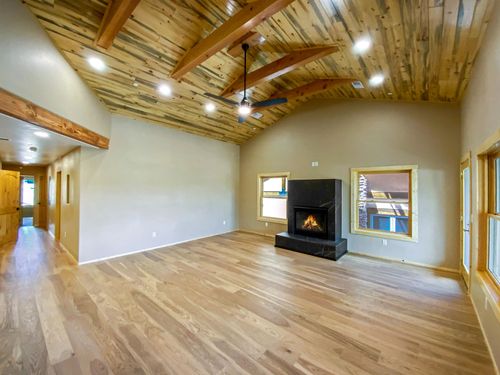 2-f-17 Winter Park Ln, Angel Fire, NM, 87710-8304 | Card Image