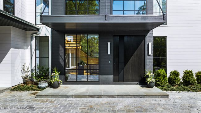 31 Meadow Ln, House other with 6 bedrooms, 9 bathrooms and null parking in Greenwich CT | Image 4