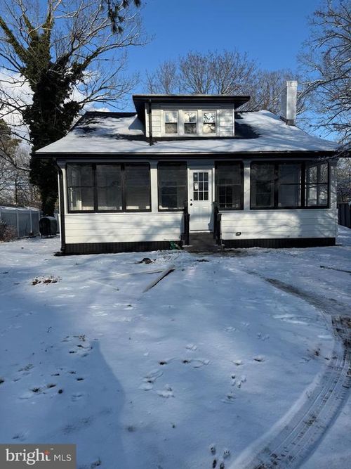 11 Gentian St, BROWNS MILLS, NJ, 08015-4216 | Card Image