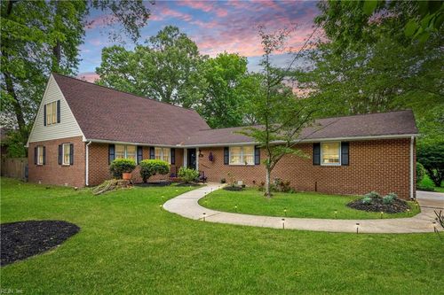 116 Stevens Rd, Newport News, VA, 23608-2432 | Card Image