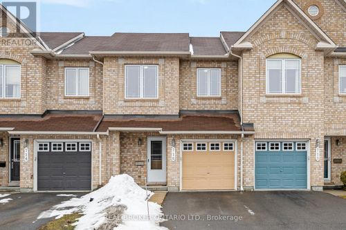 716 Whaley Ridge, Ottawa, ON, K4A0P7 | Card Image